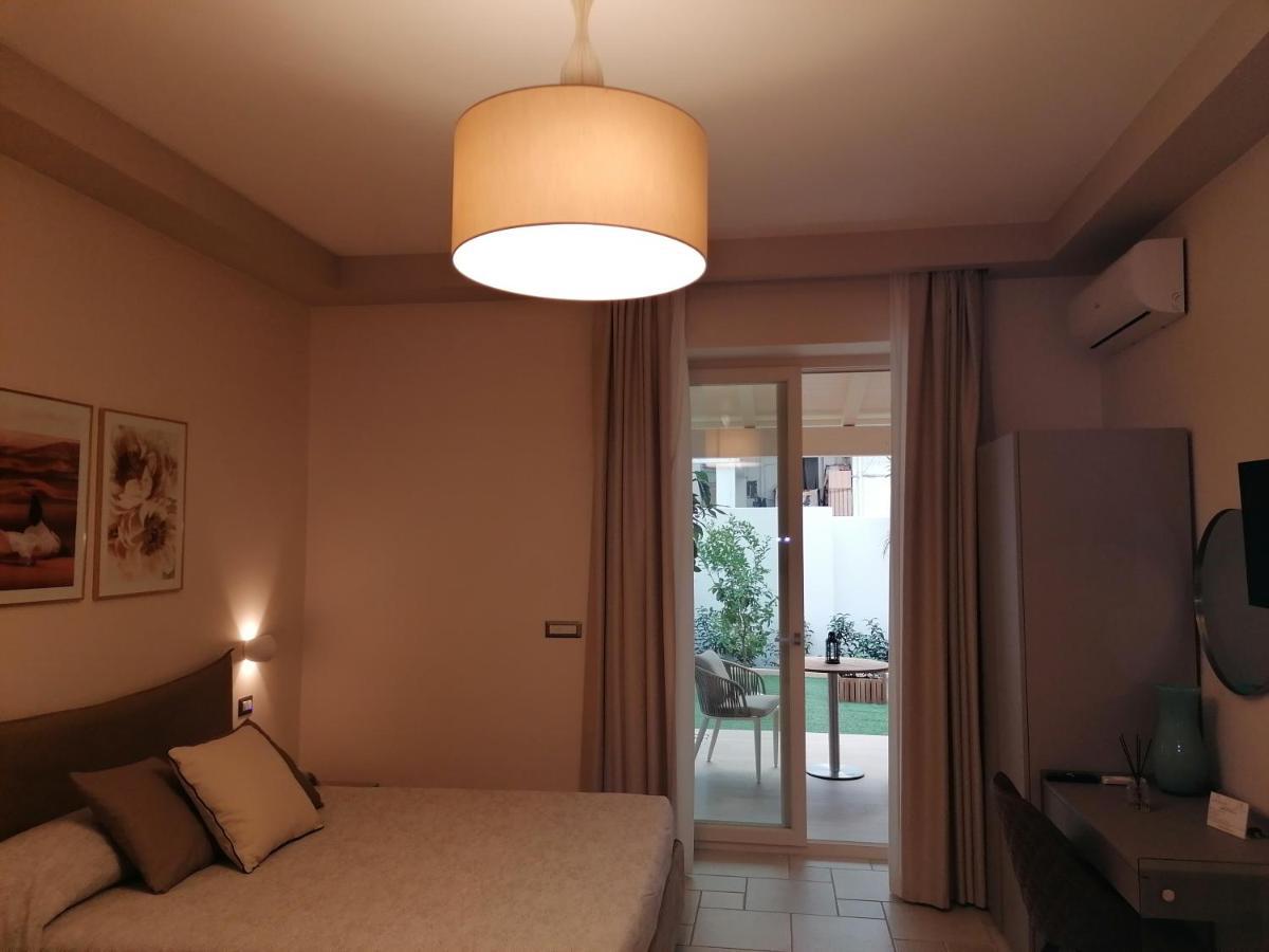 Lux Suite Ταράντο Εξωτερικό φωτογραφία