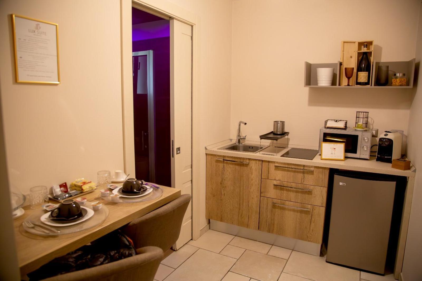 Lux Suite Ταράντο Εξωτερικό φωτογραφία