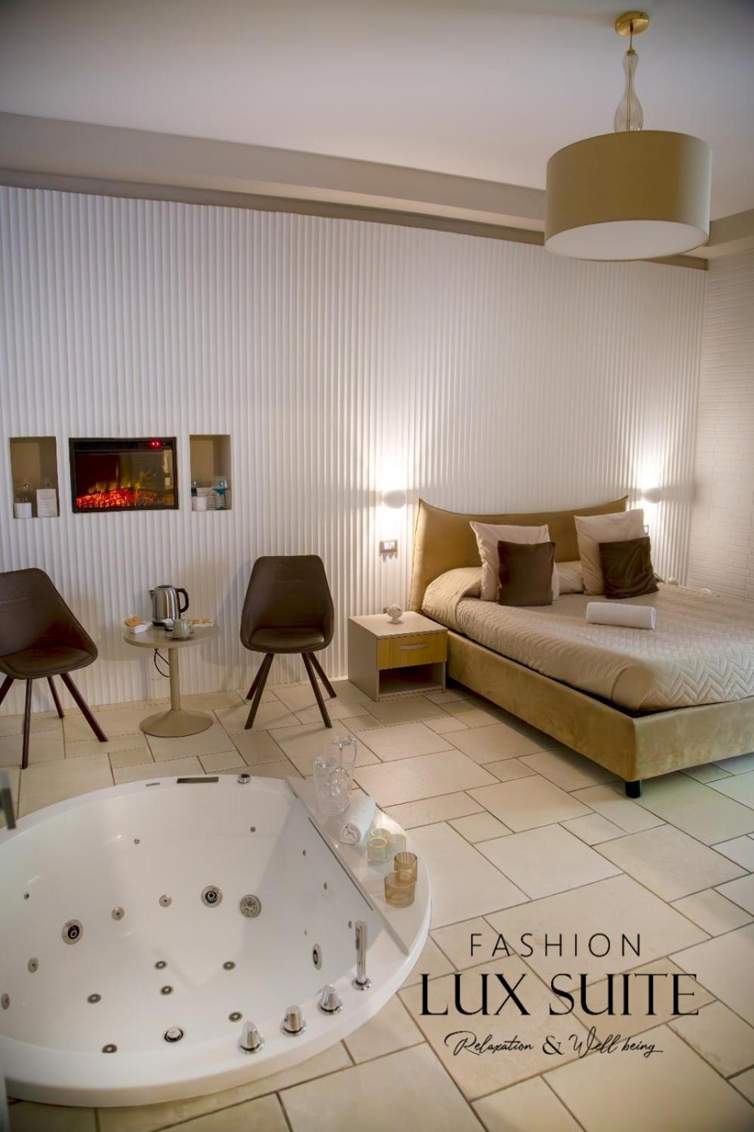 Lux Suite Ταράντο Εξωτερικό φωτογραφία